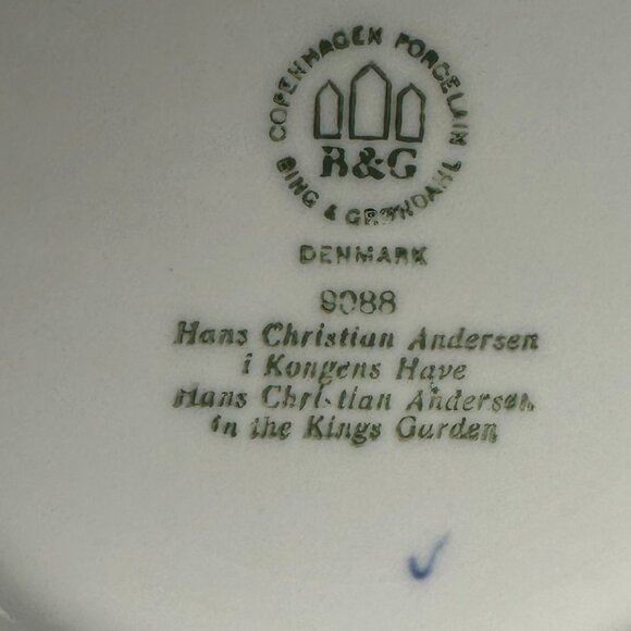1988 Bing & Grondahl Porcelain Christmas Plate "The King's Garden in Copenhagen" - Picture 4 of 6